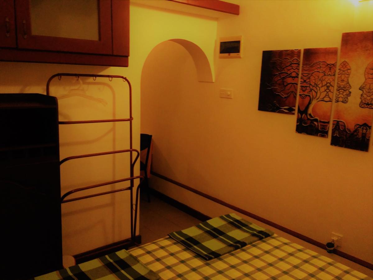 Nilas Guesthouse Hikkaduwa Exteriér fotografie