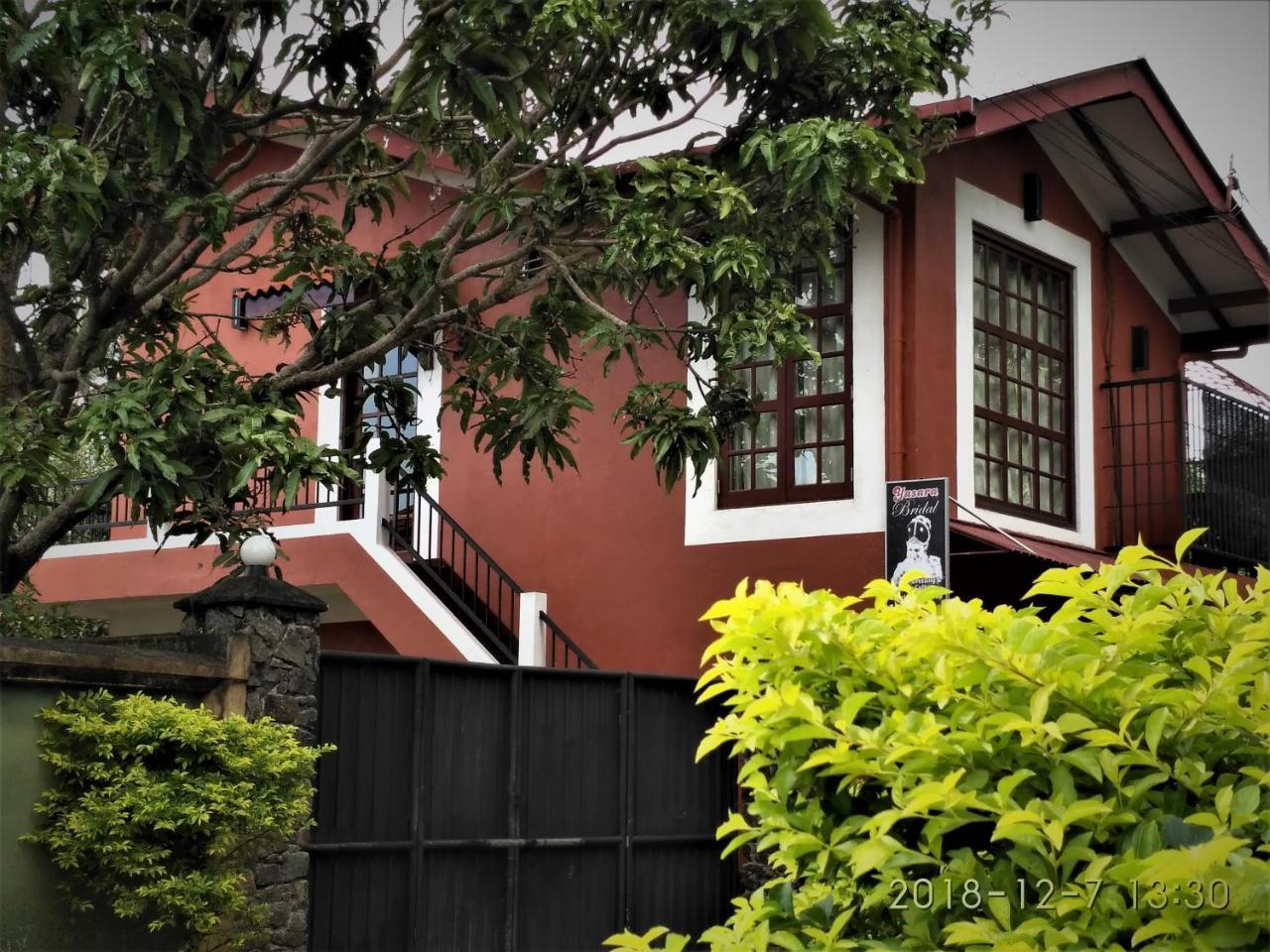 Nilas Guesthouse Hikkaduwa Exteriér fotografie